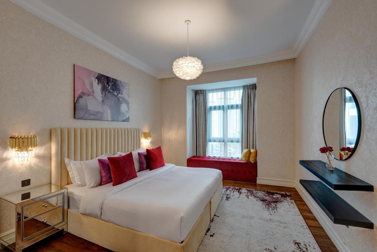 Durrani Homes - Unique Garden Apt At Souk Al Bahar Besides Dubai Mall & Burjkhalifa With Private Jaccuzi Eksteriør bilde